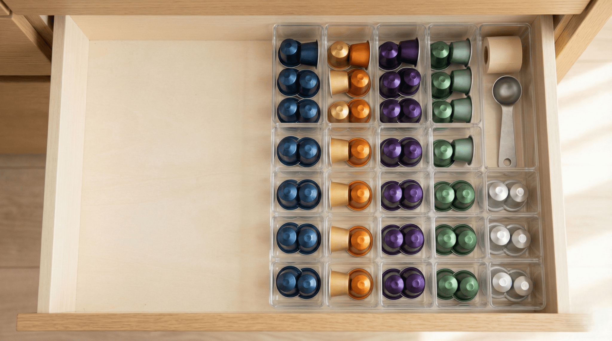 SIKIRIケース（仕切り付き）の設置例（参考写真）